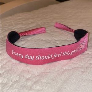 Vineyard Vines Sunglass Croakies (strap)